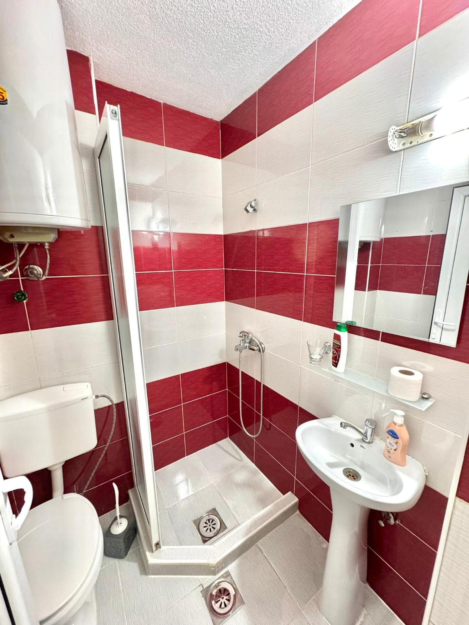 Hotel Istanbul Skopje Bagian luar foto