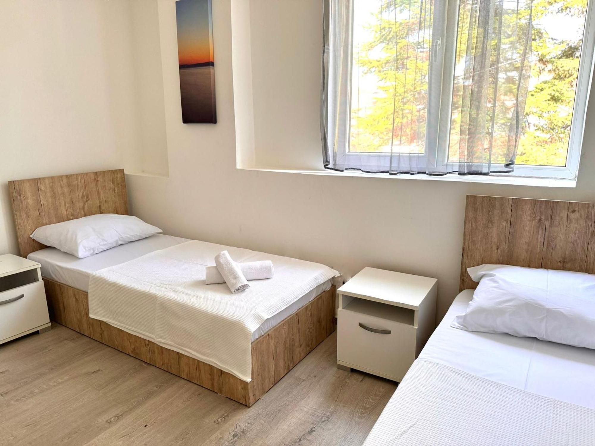 Hotel Istanbul Skopje Bagian luar foto